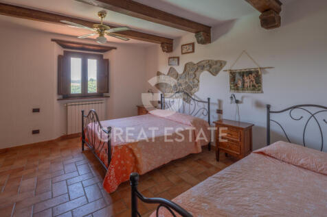 Interno