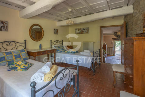 Interno