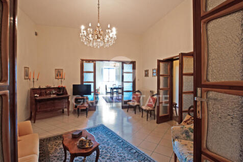 Interno