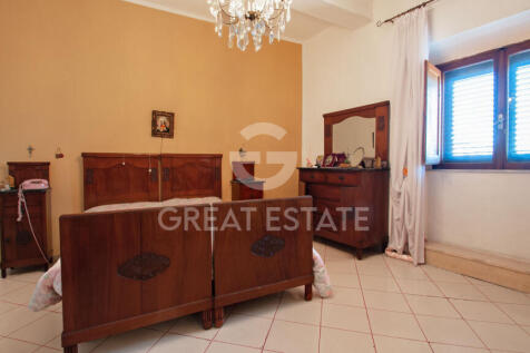 Interno