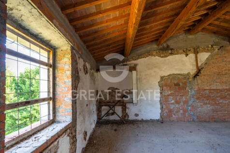 Interno