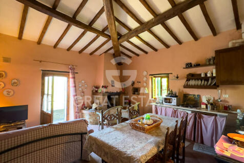 Interno