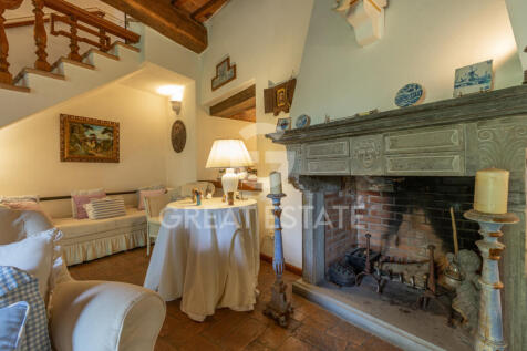 Interno