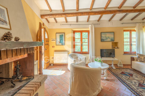 Interno