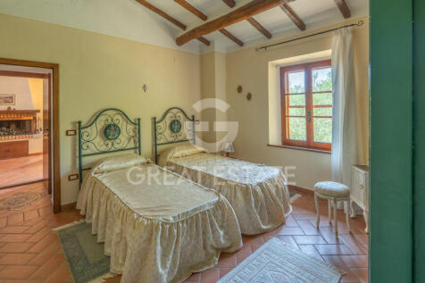 Interno