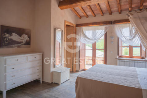 Interno