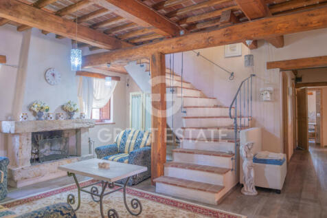Interno