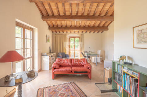 Interno