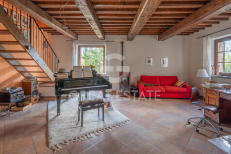 Interno
