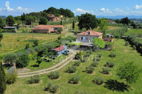 Esterno