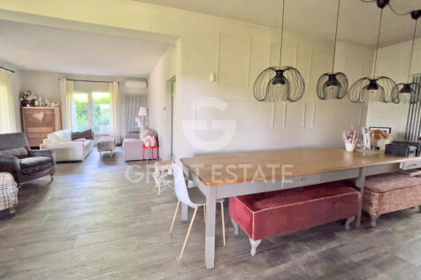 Interno