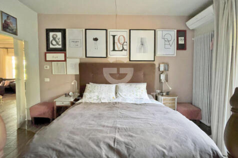 Interno