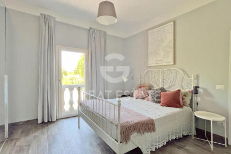 Interno