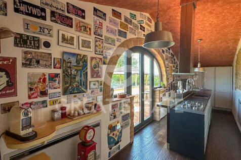 Interno