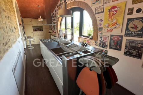 Interno