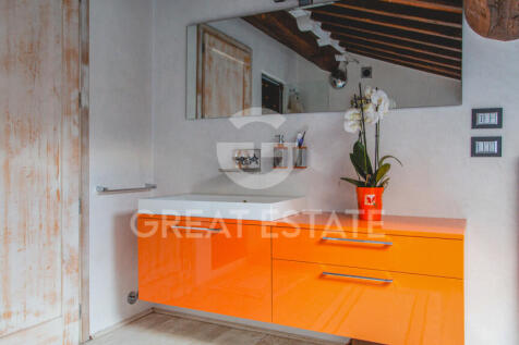 Interno