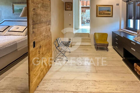 Interno