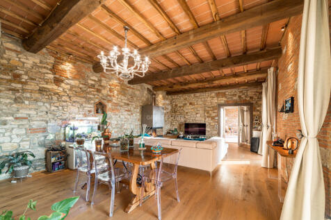 Interno