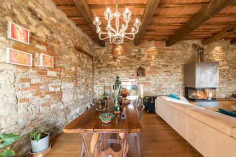 Interno