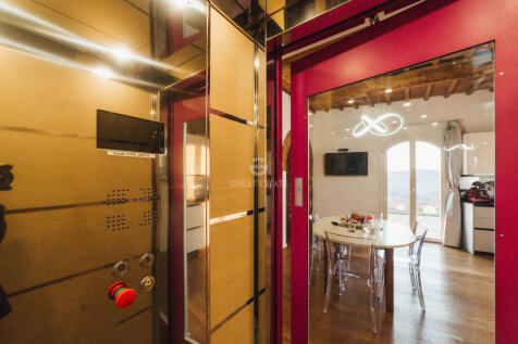 Interno