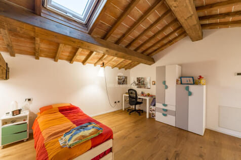 Interno