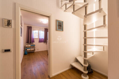 Interno