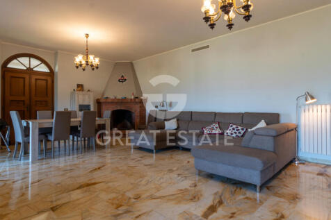Interno