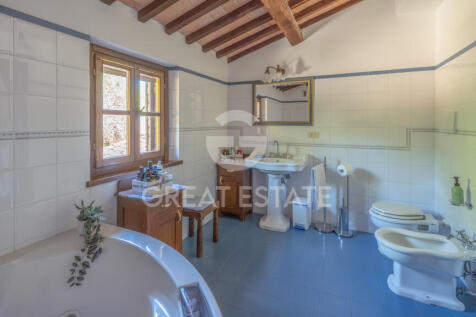 Interno