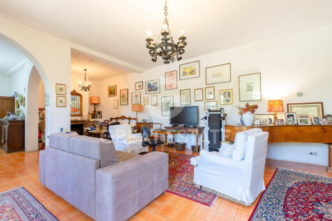 Interno