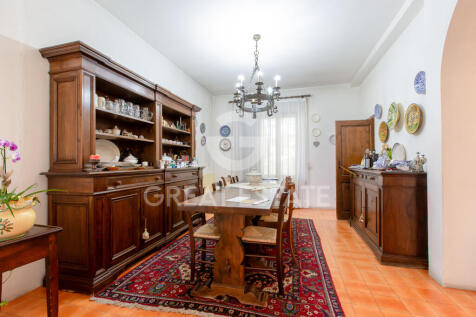 Interno