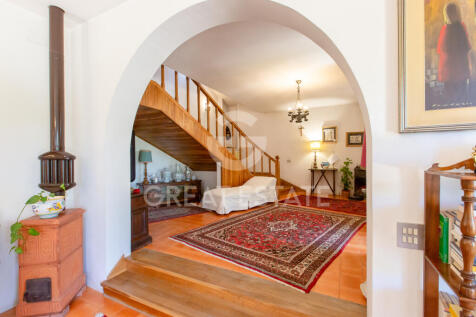 Interno