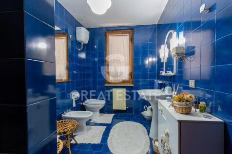 Interno