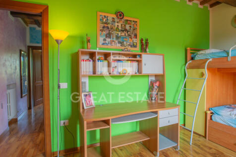 Interno