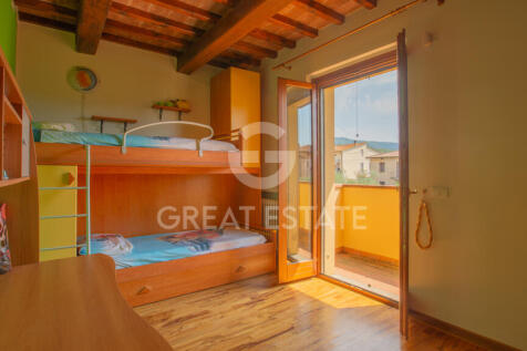 Interno