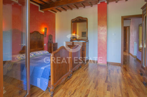 Interno