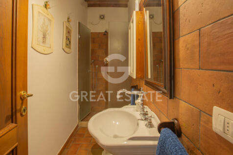 Interno