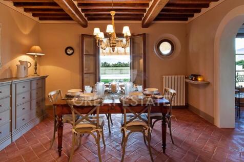 Interno