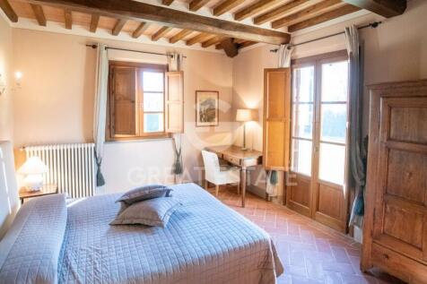 Interno