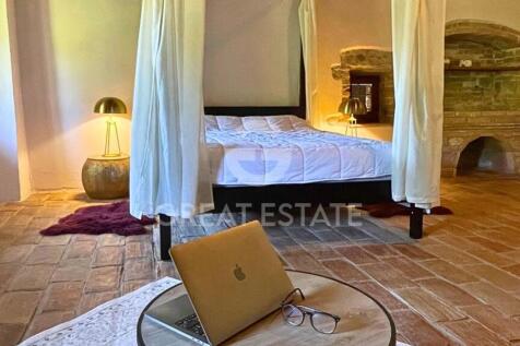 Interno
