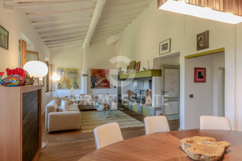 Interno