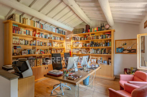 Interno
