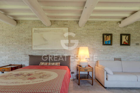 Interno