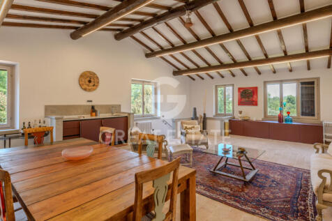 Interno