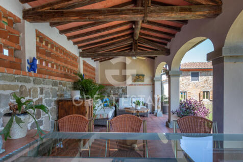 Interno