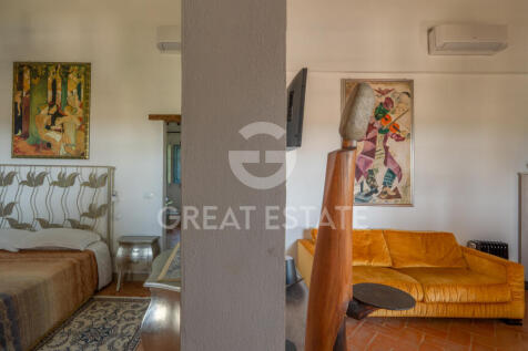 Interno