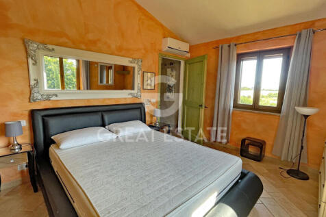 Interno