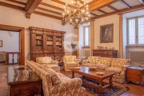Interno