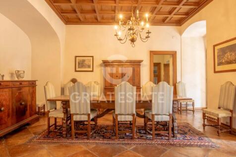 Interno