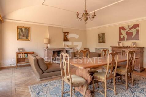 Interno
