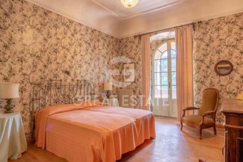 Interno